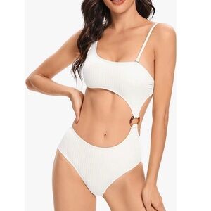 🆕 Sexy white cut out monokini women’s swimsuit med…